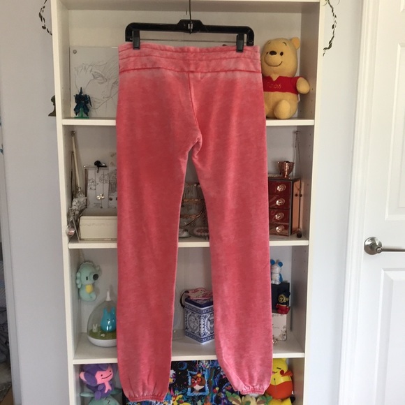 WILDFOX Faded Red 'I Sleep' Lounge Joggers - Picture 6 of 12